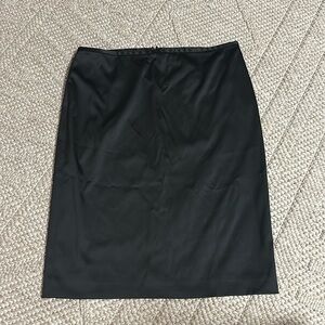 New! Pencil skirt with beautiful sheen